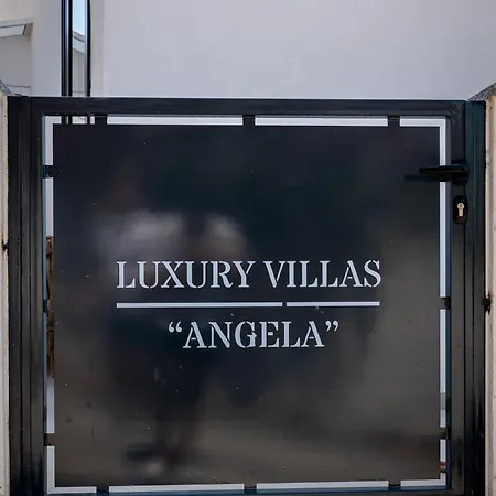 וילה Luxury Angela *