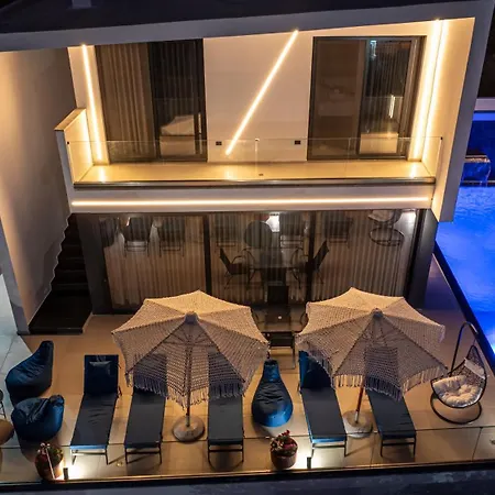 Luxury Angela וילה