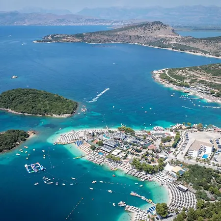 Luxury Angela Vila *