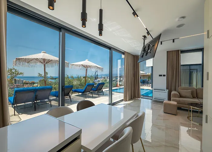 Luxury Angela Villa Ksamil