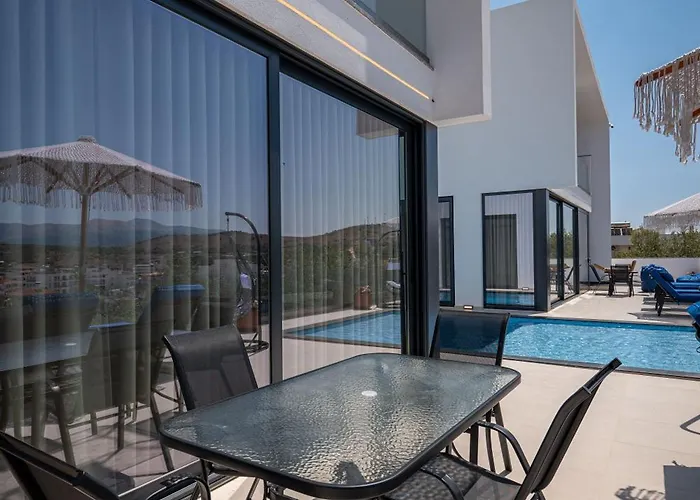 Luxury Angela Villa *